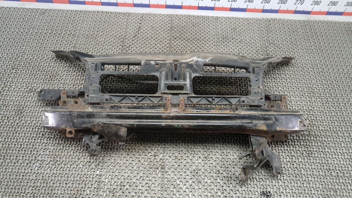 Усилитель бампера к Volkswagen Jetta 2008
