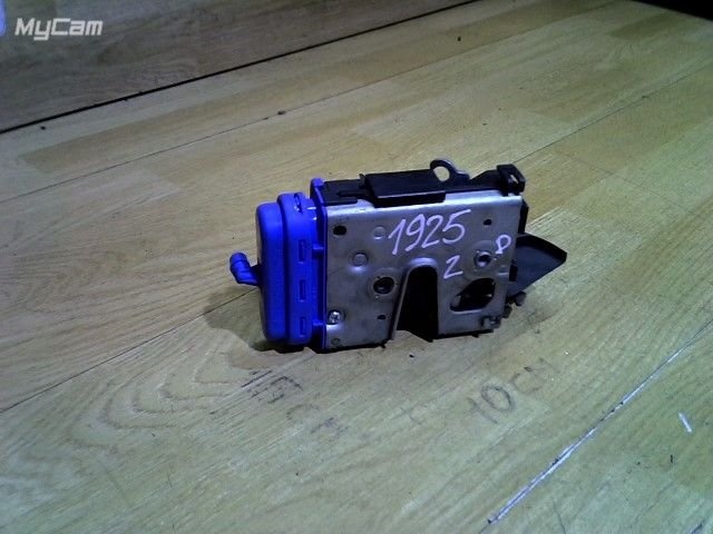 Замок двери к Audi A4 1999