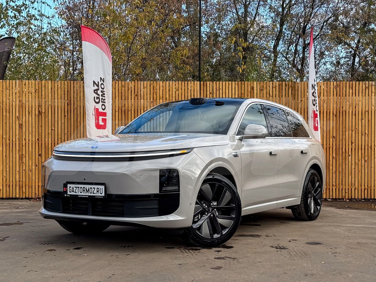 Li Auto L6 I, 2025