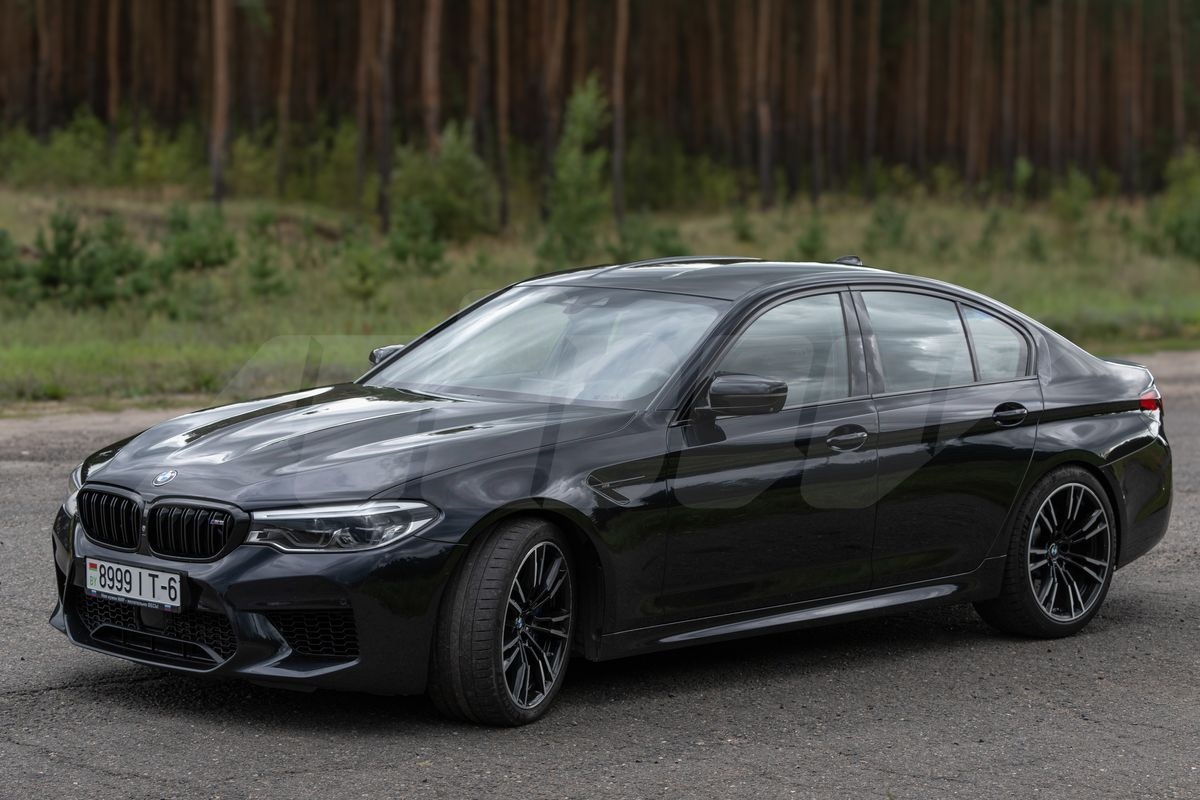 Подбор и доставка BMW M5 (БМВ М5)