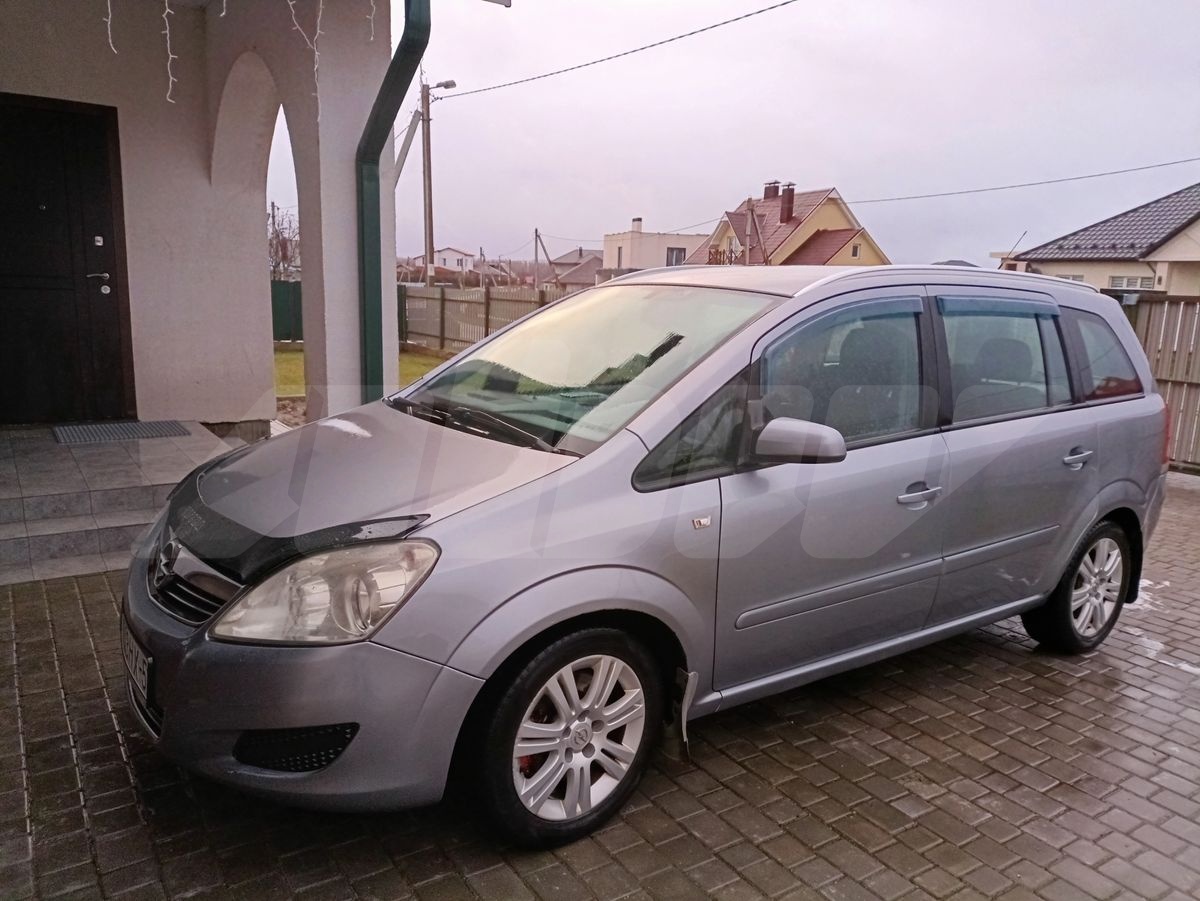 Opel Zafira B Рестайлинг, 2008