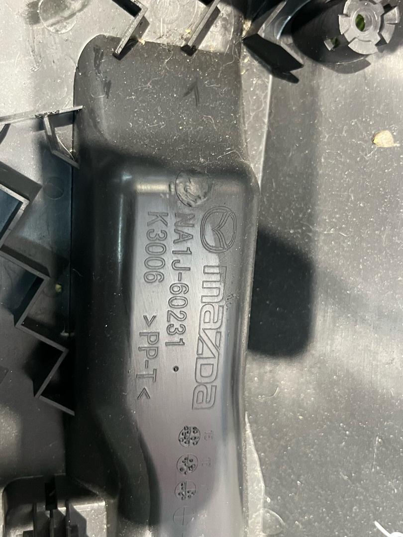 Кожух рулевой колонки к Fiat 124 2018