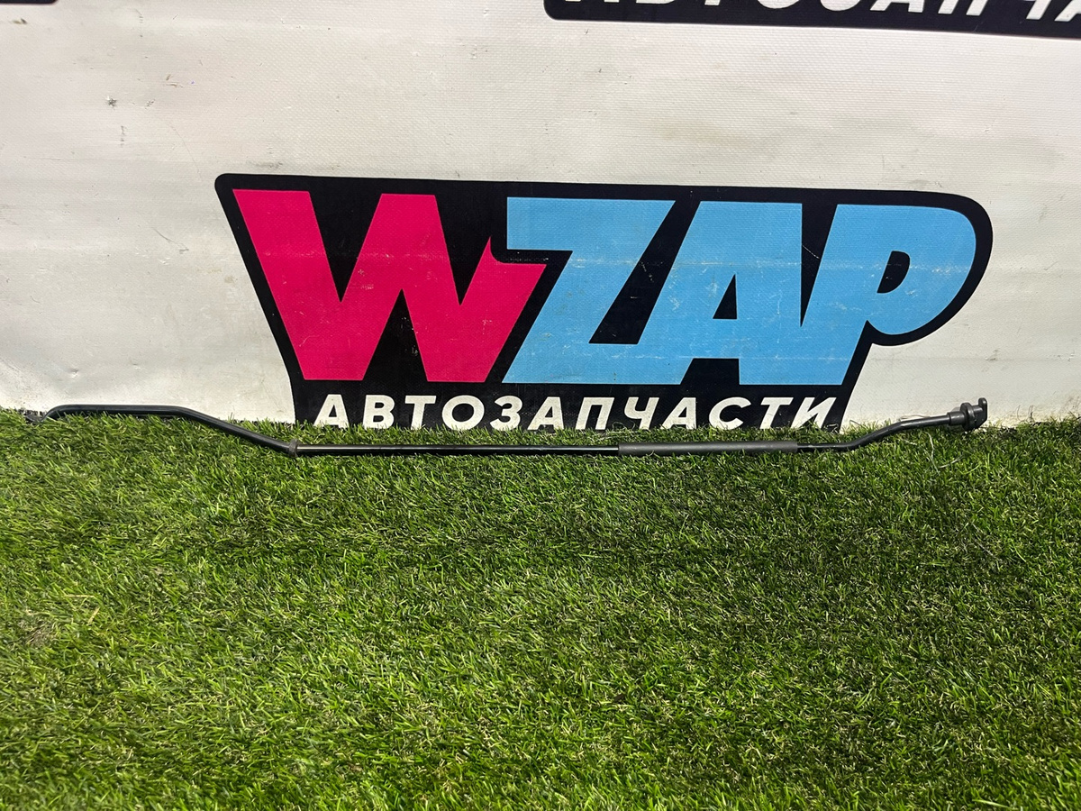 Держатель капота к Fiat 124 2018
