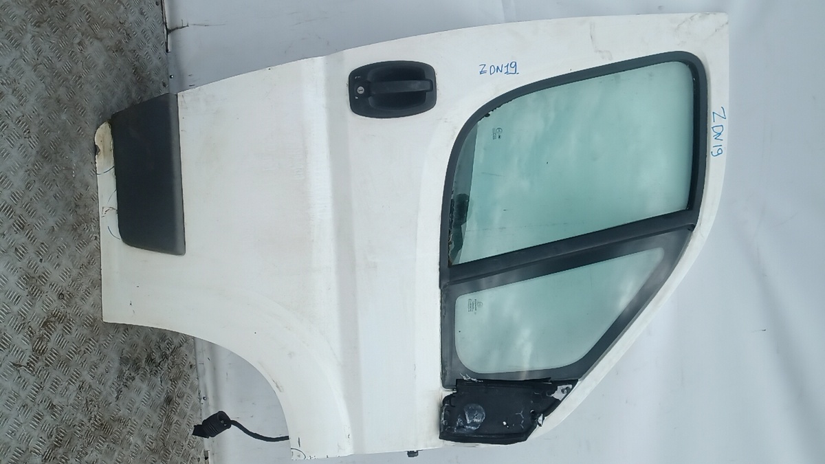 Ручка наружная передняя правая к Citroen Jumpy 2015
