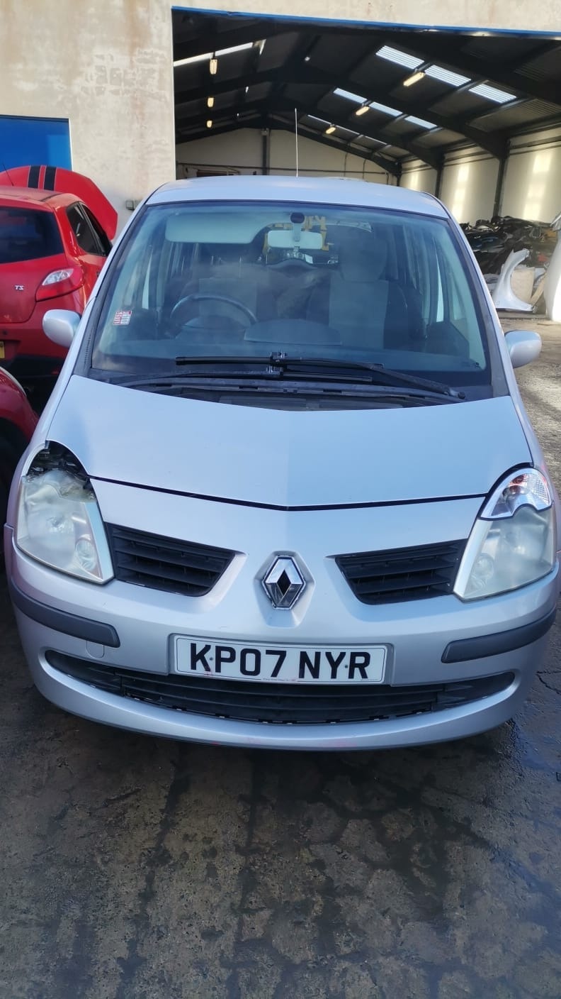 Стартер к Renault Modus 2005