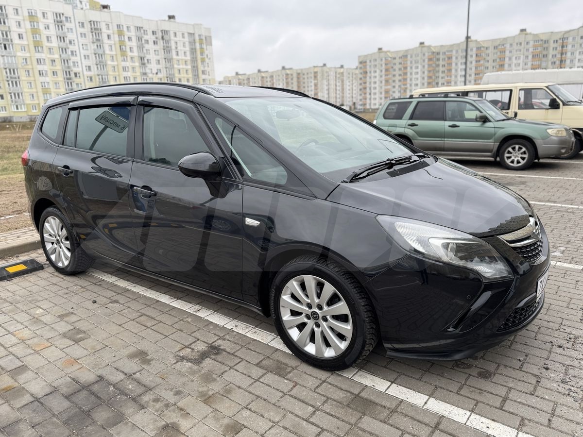 Opel Zafira C, 2013