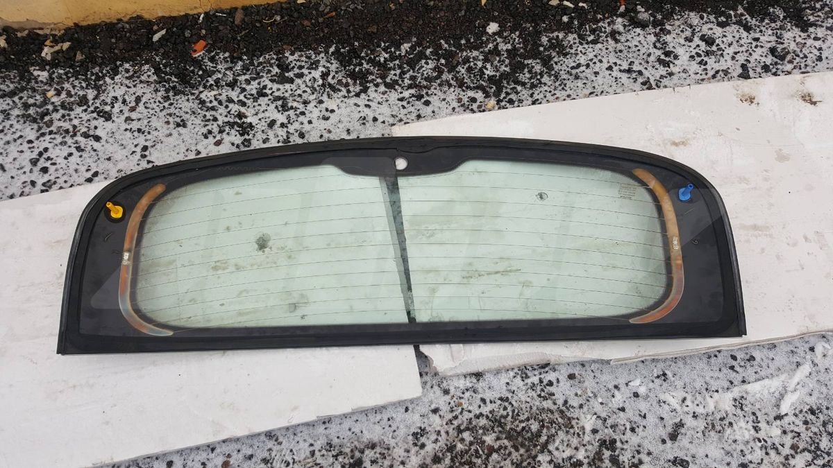 Стекло заднее к Nissan Qashqai 2011
