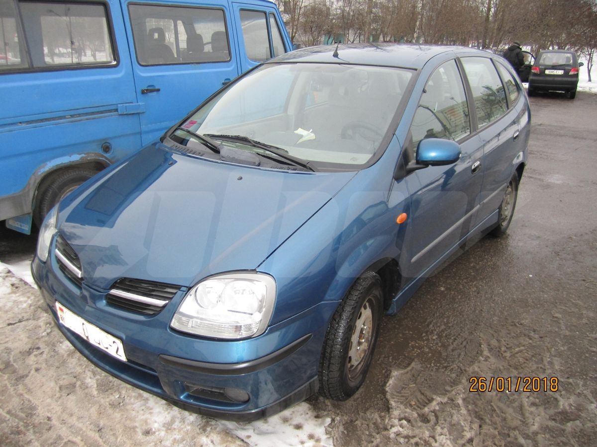 Nissan Almera Tino I, 2002
