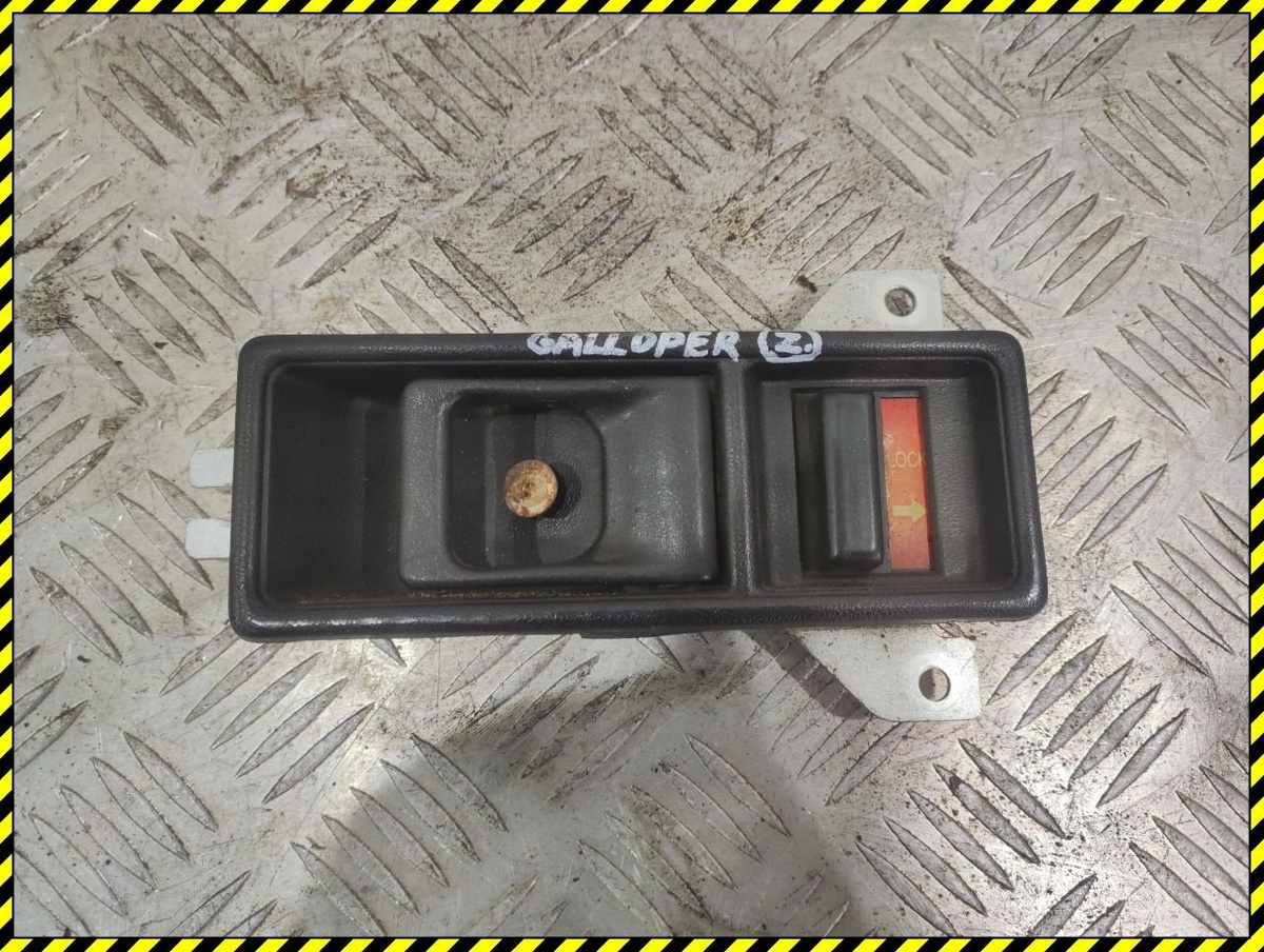 Ручка крышки багажника к Hyundai Galloper 1994