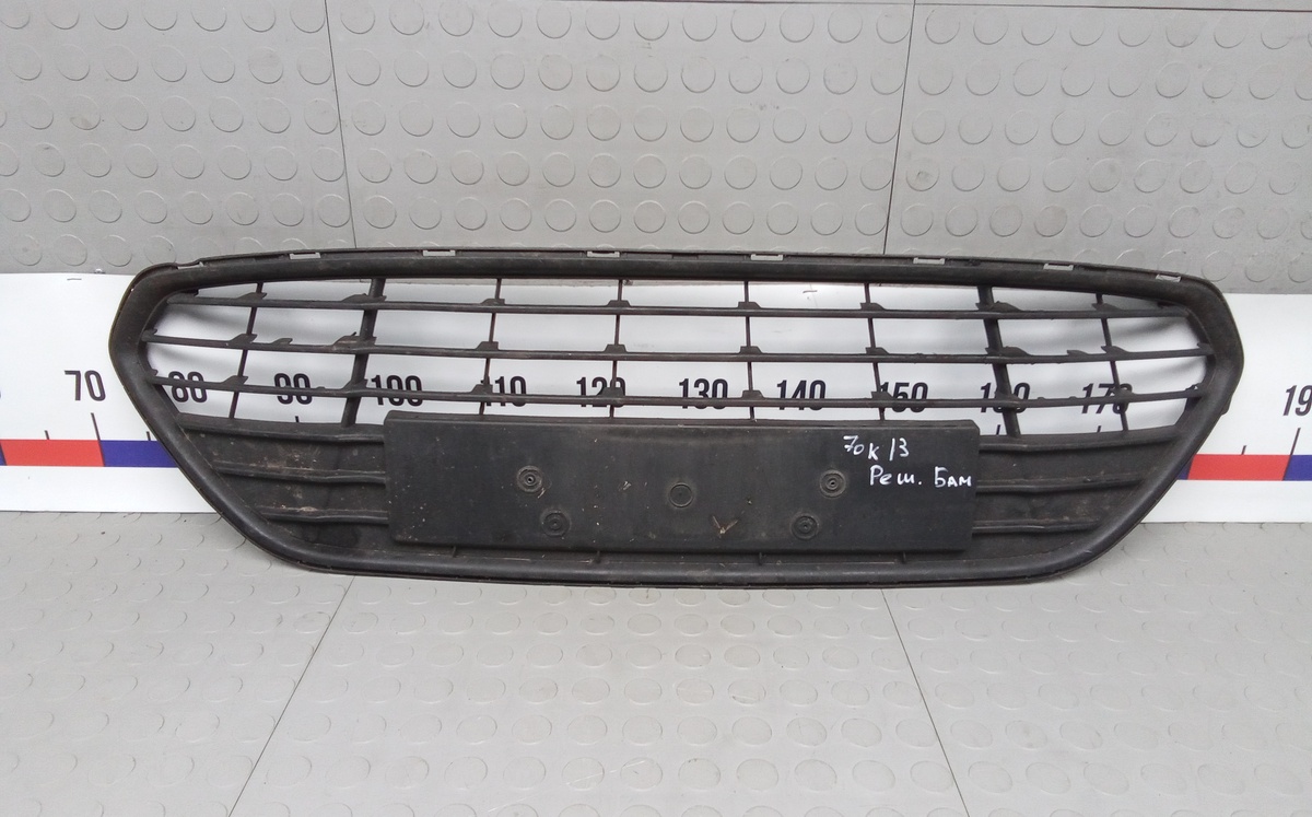 Решетка бампера к Ford Mondeo 2012