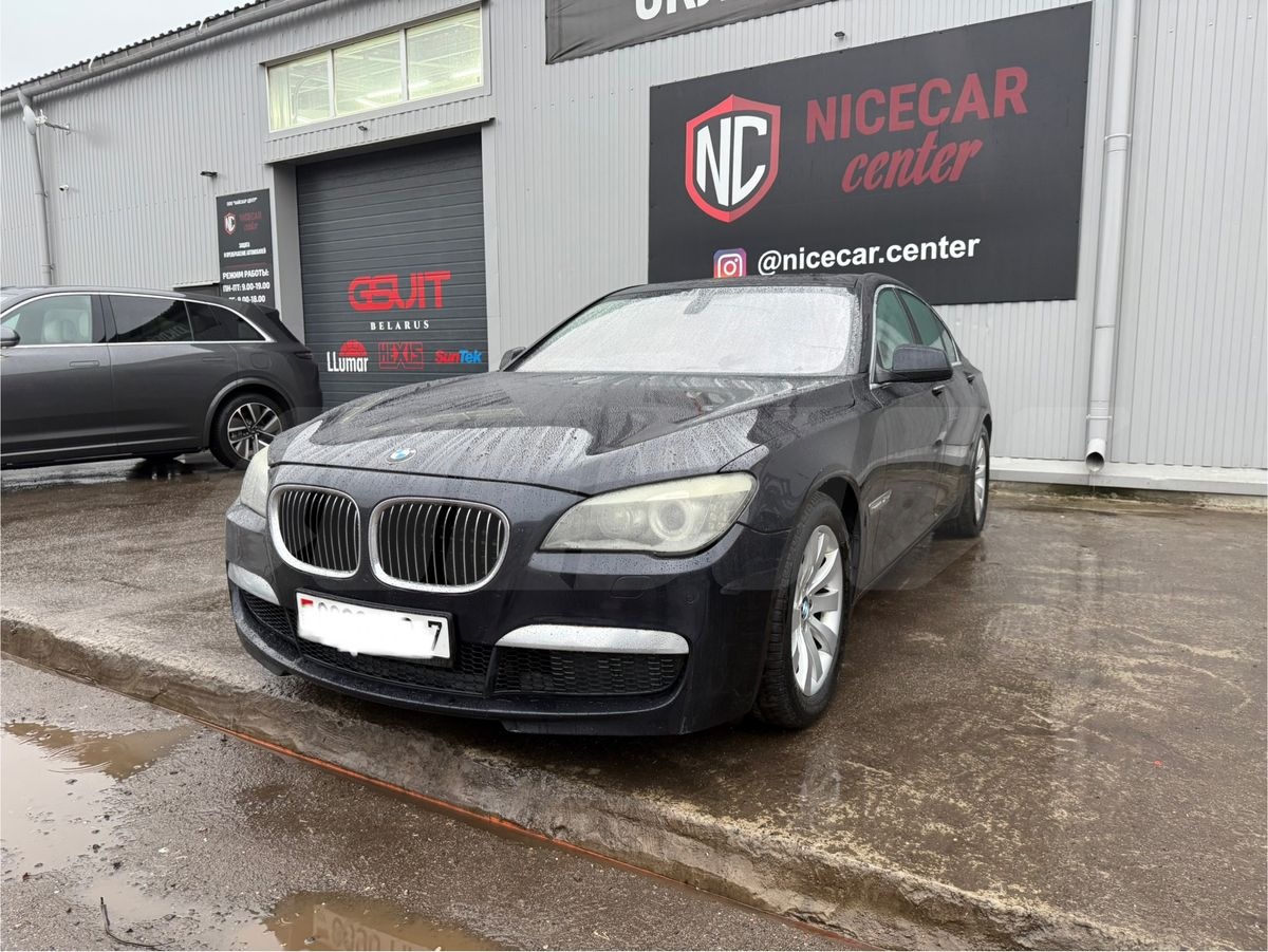 BMW 7 series V (F01/F02/F04), 2009