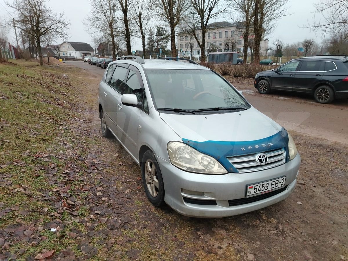 Toyota Avensis Verso I Рестайлинг, 2005