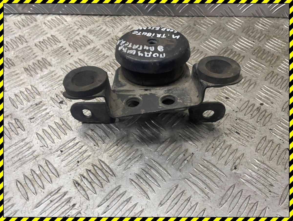 Подушка крепления двигателя к Mazda Tribute 2003
