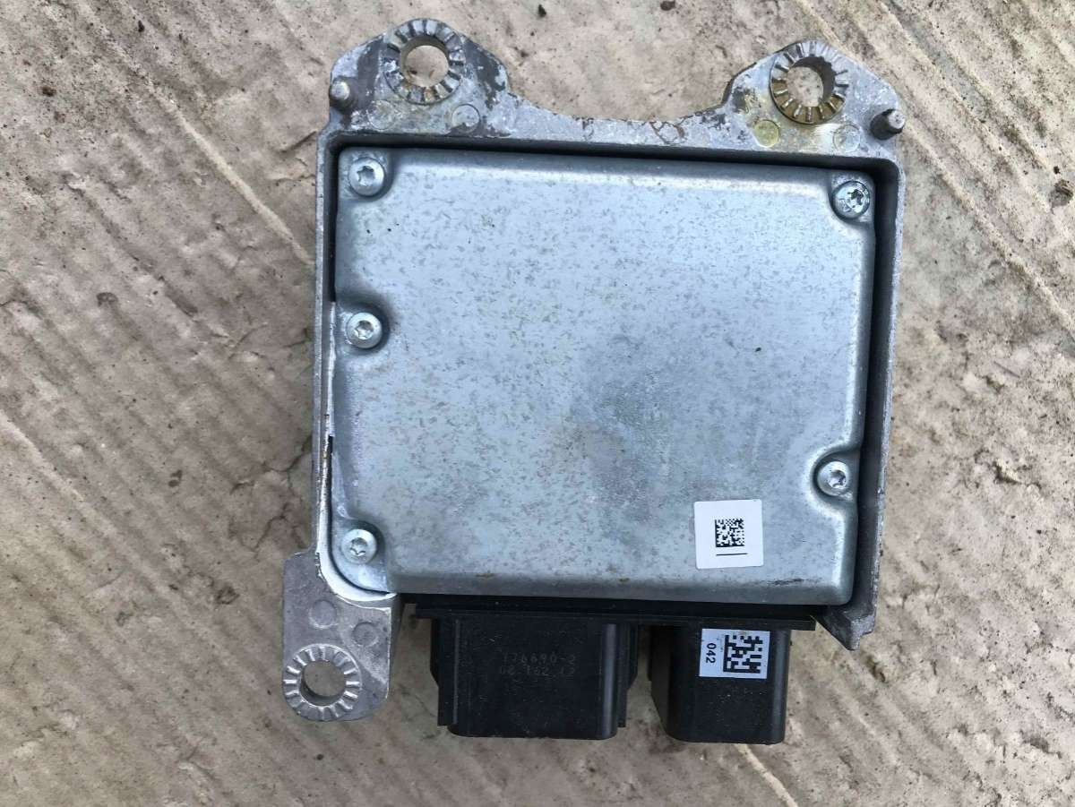 Блок AirBag к Ford Focus 2009