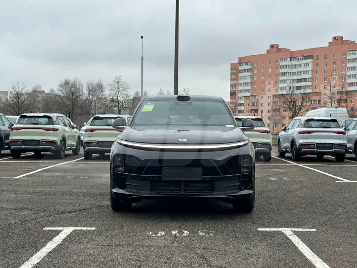 Li Auto L6 I, 2024