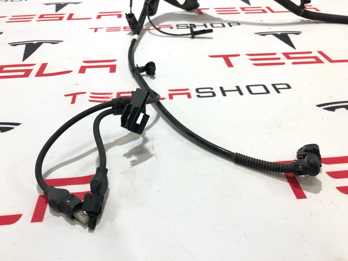 Проводка к Tesla Model X 2022