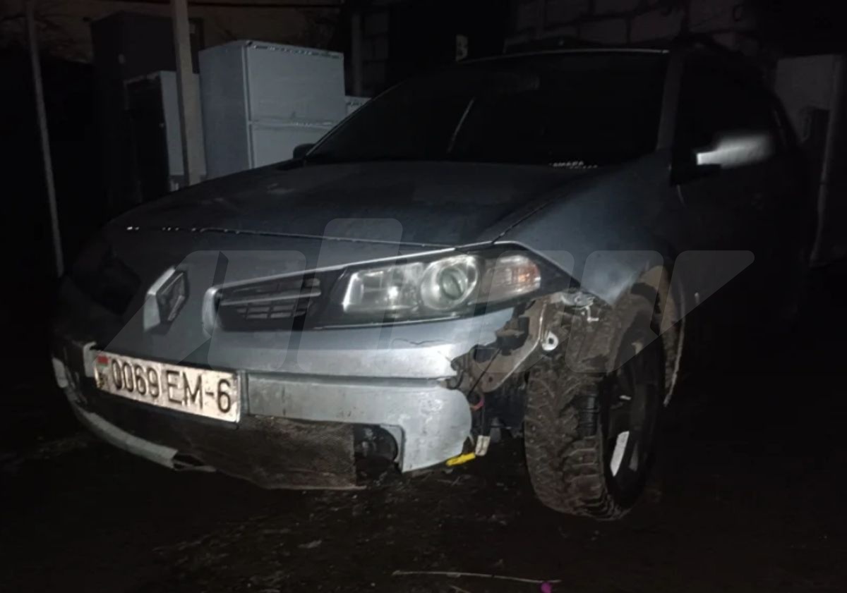 Бампер передний к Renault Megane 2008