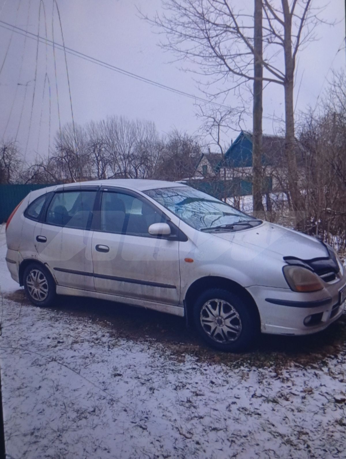 Nissan Almera Tino I, 2001