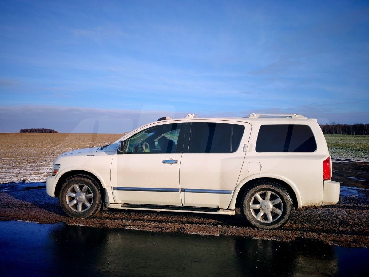 Infiniti QX56 I, 2004
