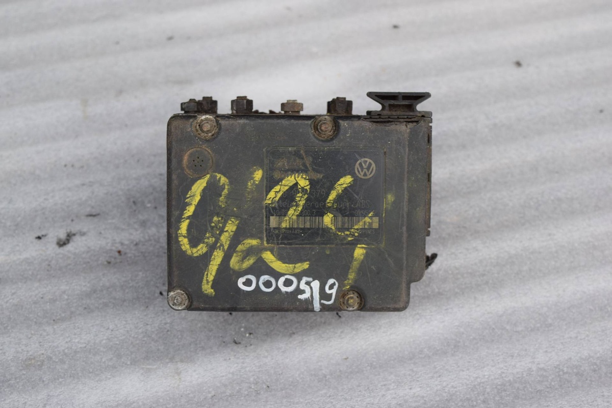 Блок ABS к Volkswagen Sharan 1997