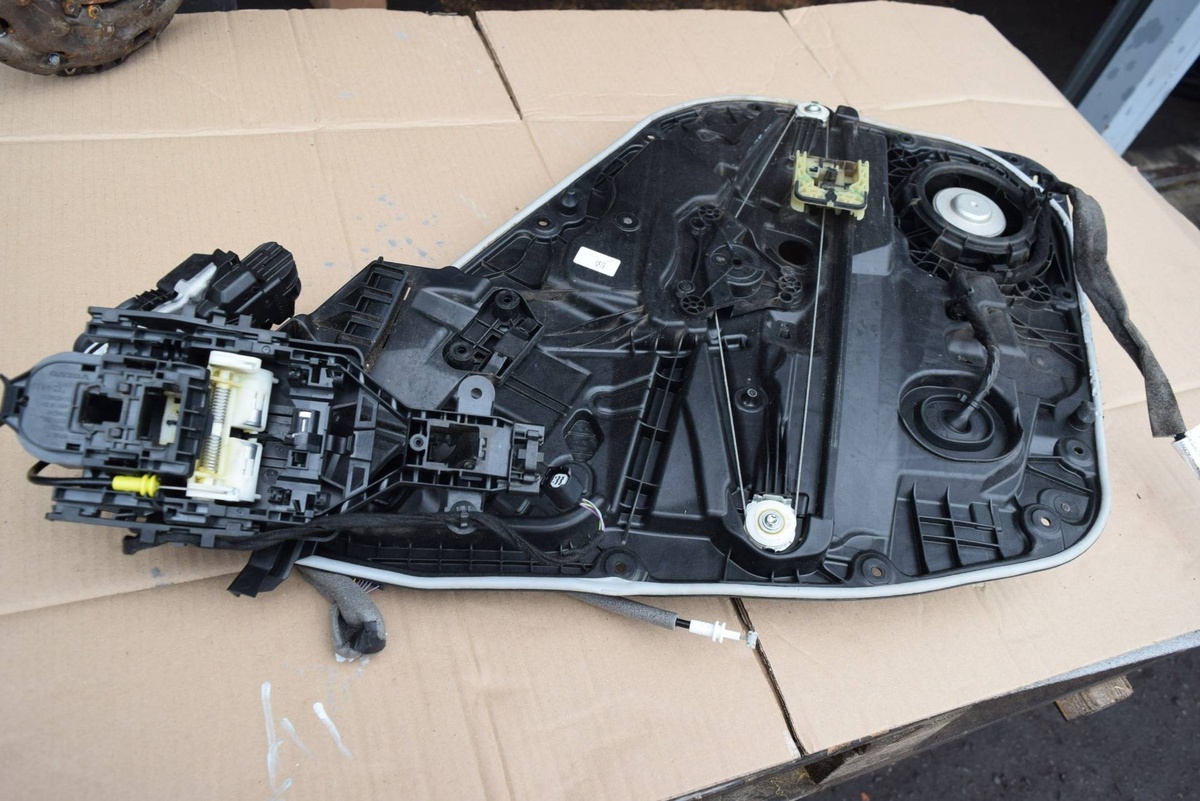 Проводка двери задней левой к Volvo XC60 2021