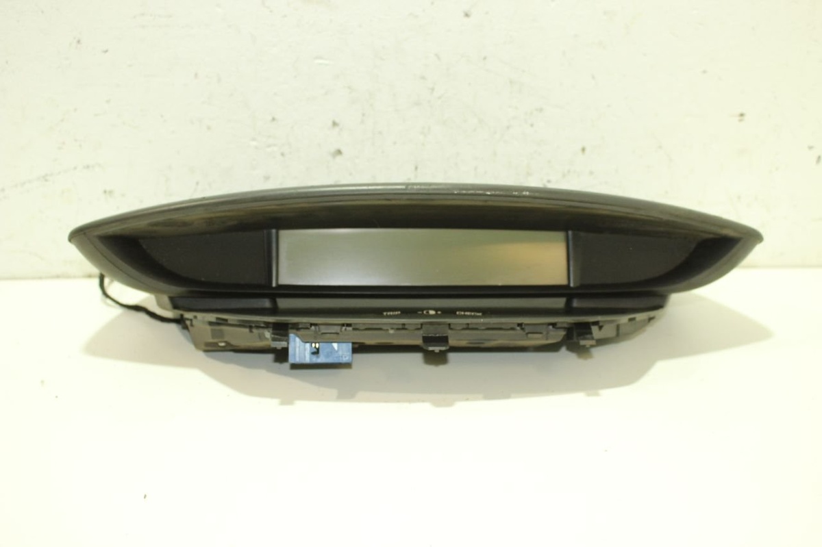 Щиток приборов (приборная панель) к Citroen C4 2005