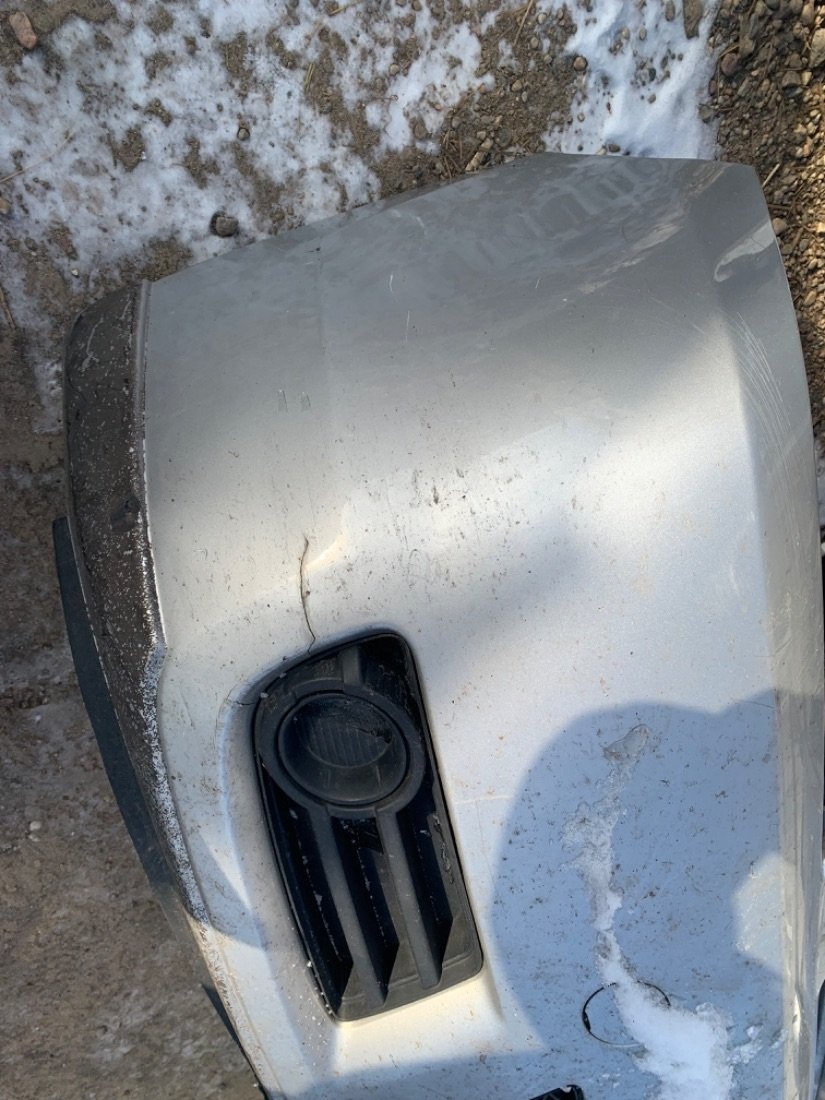 Бампер передний к Mazda 5 2005