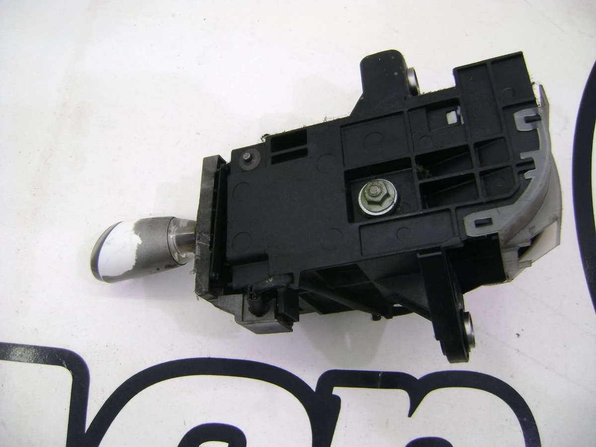 Кулиса к Toyota Prius 2008