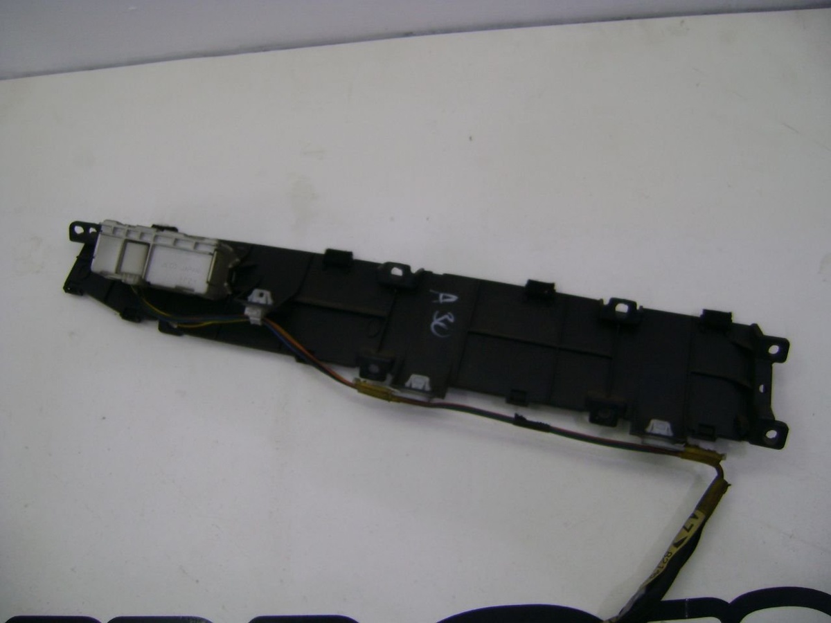 Дисплей к Toyota Prius 2008