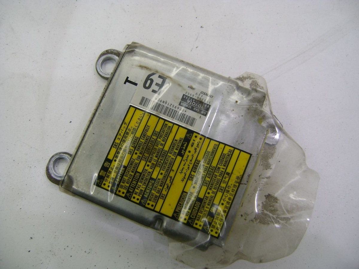 Блок AirBag к Toyota Prius 2008