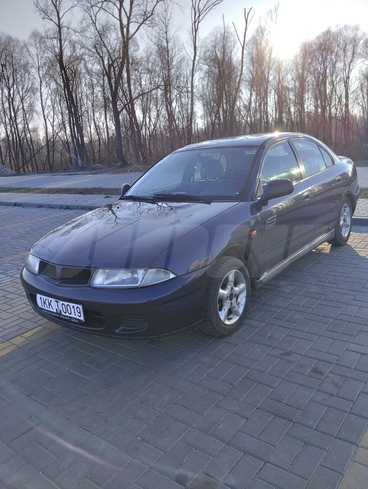 Mitsubishi Carisma I, 1997