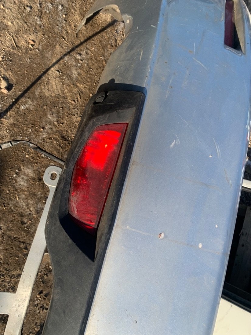 Бампер задний к Mazda 5 2005