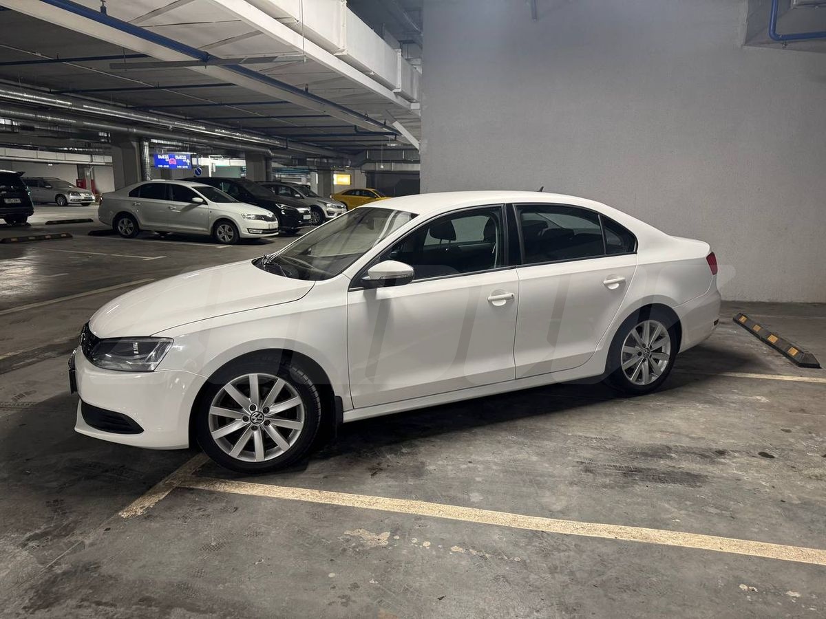 Volkswagen Jetta VI, 2011
