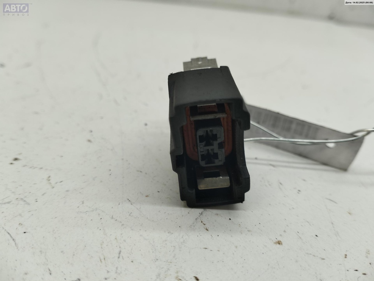 Разъем AUX / USB к Skoda Octavia 2000