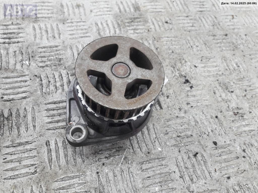 Помпа к Volkswagen Golf 2001