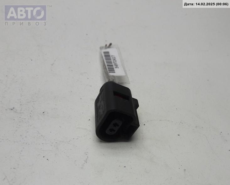 Разъем AUX / USB к Volkswagen Passat 2006