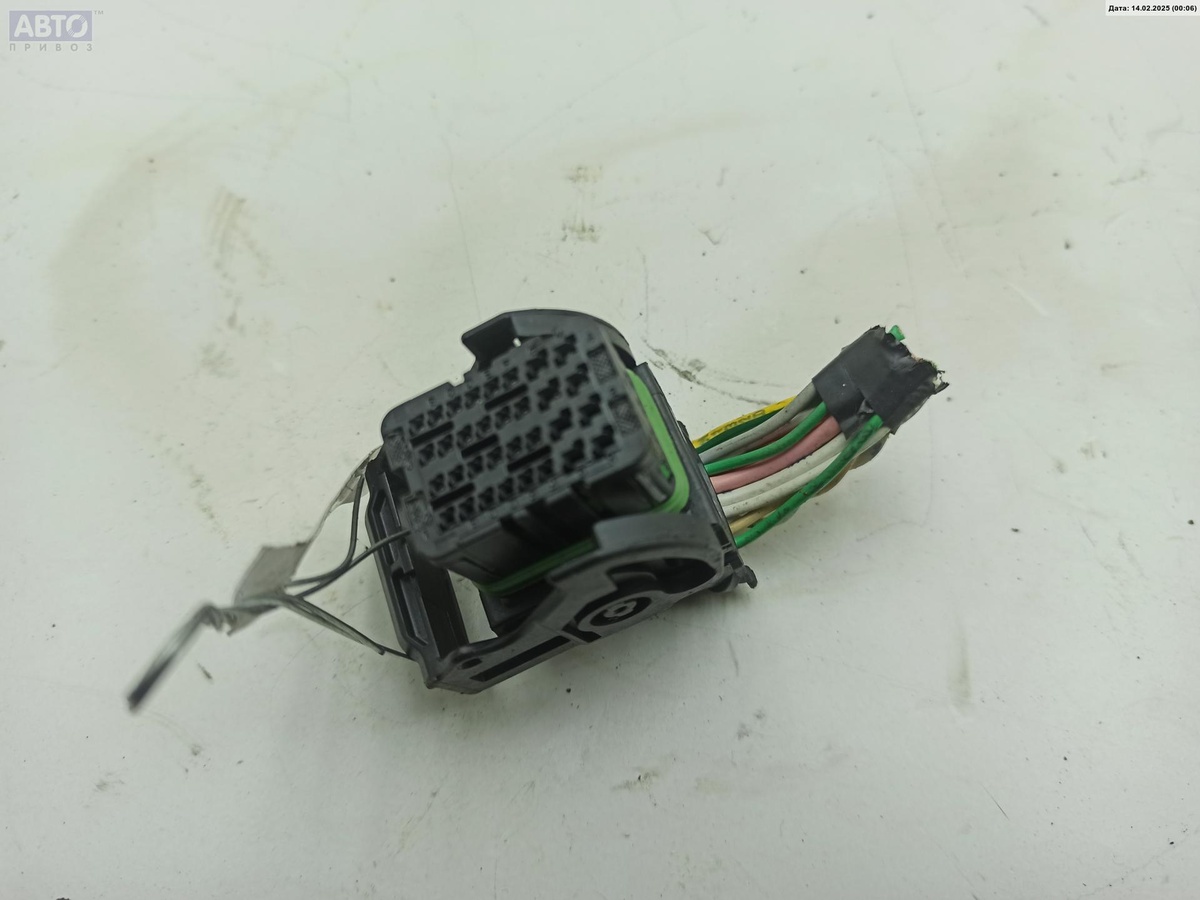 Разъем AUX / USB к Citroen Xsara Picasso 2000