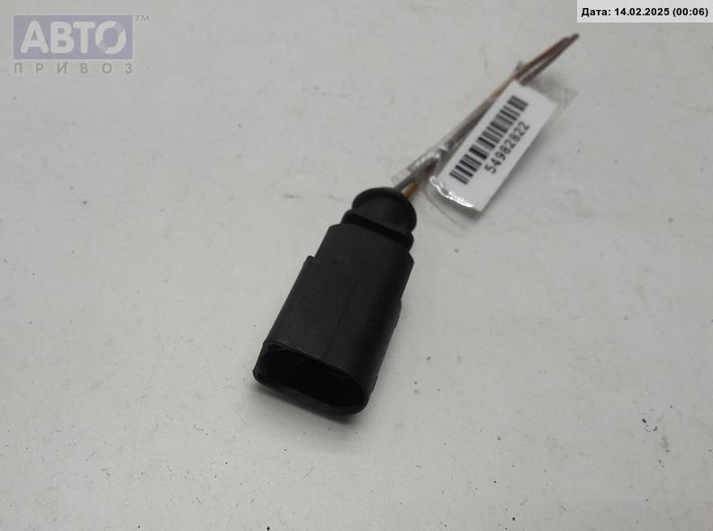 Разъем AUX / USB к Volkswagen Passat 2001