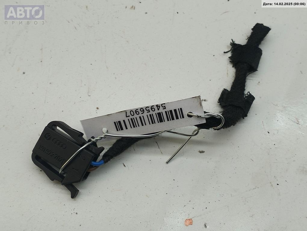 Разъем AUX / USB к Skoda Superb 2002