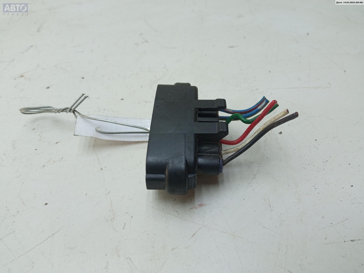 Разъем AUX / USB к Suzuki Grand Vitara 2007