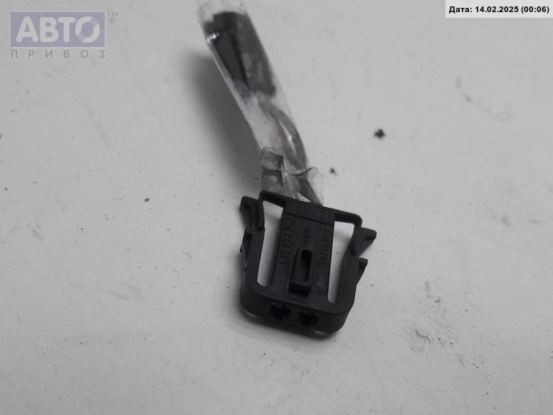 Разъем AUX / USB к Volkswagen Passat 2001
