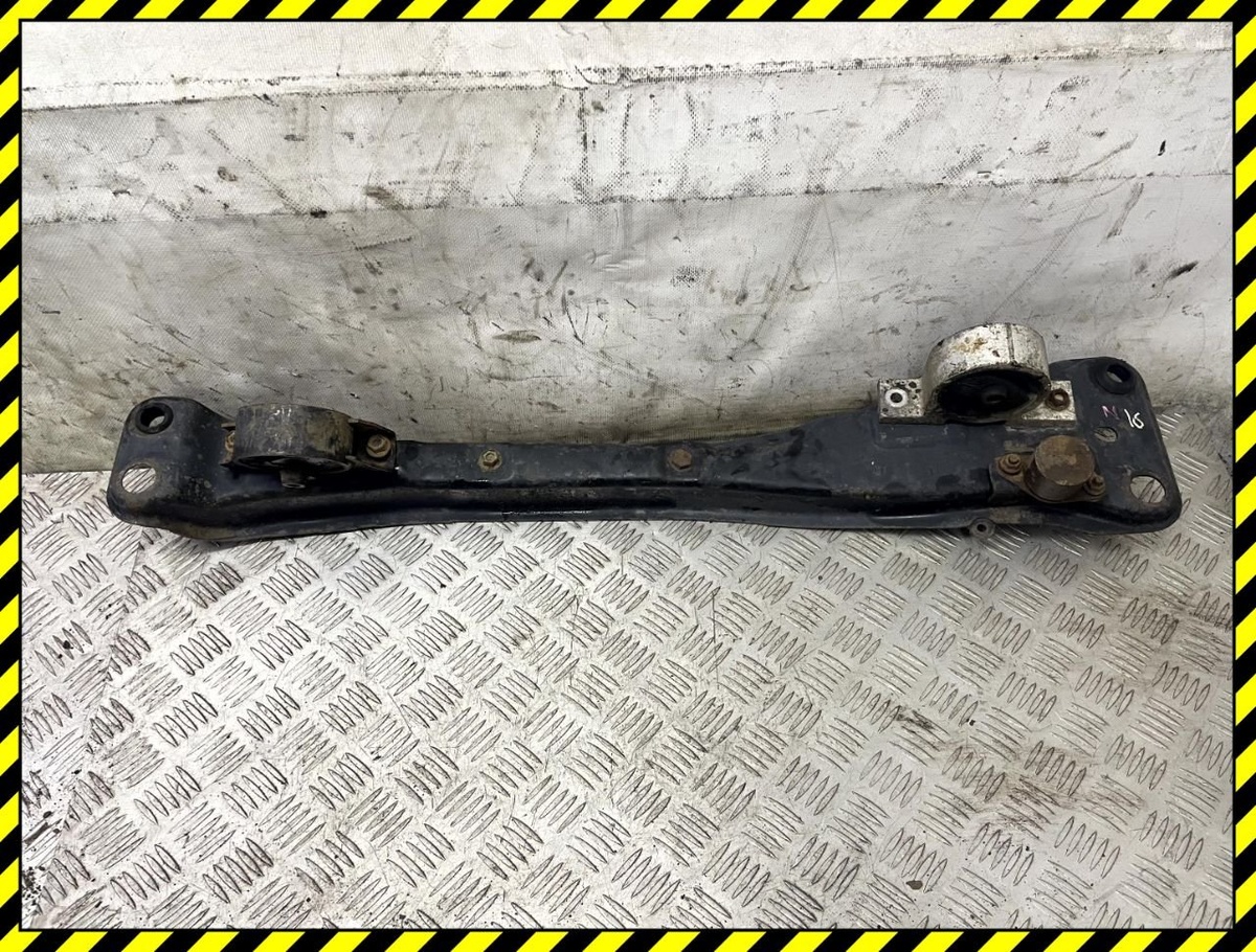 Балка под КПП к Nissan Almera 2003