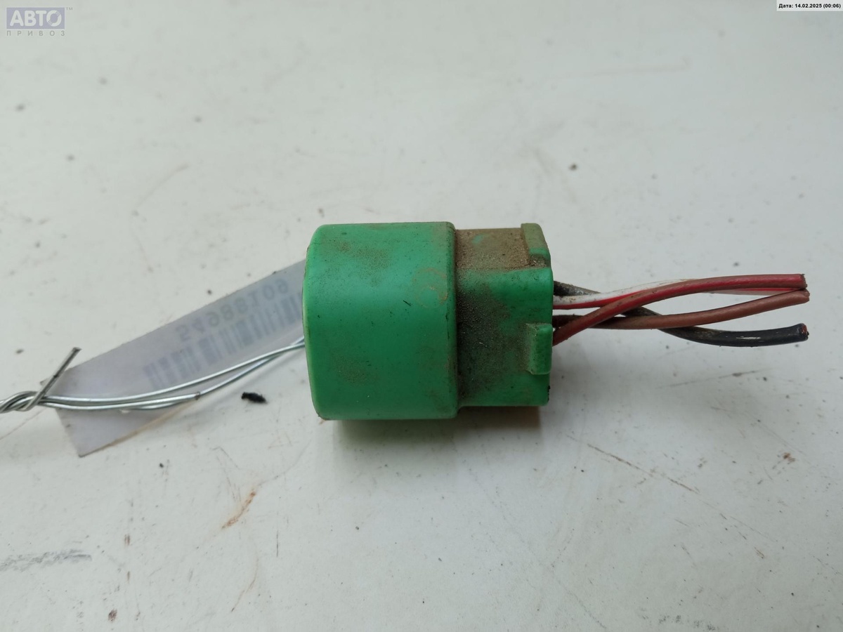 Разъем AUX / USB к Suzuki Grand Vitara 2007