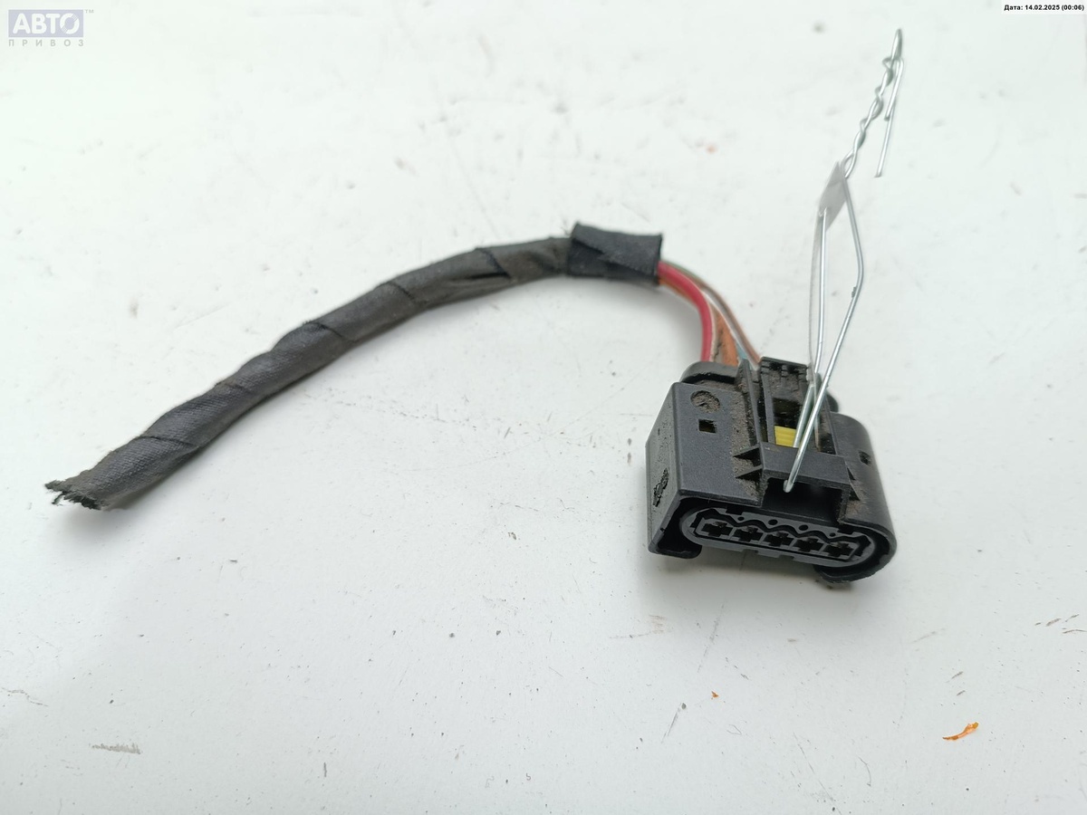 Разъем AUX / USB к Mercedes-Benz M-klasse 2006