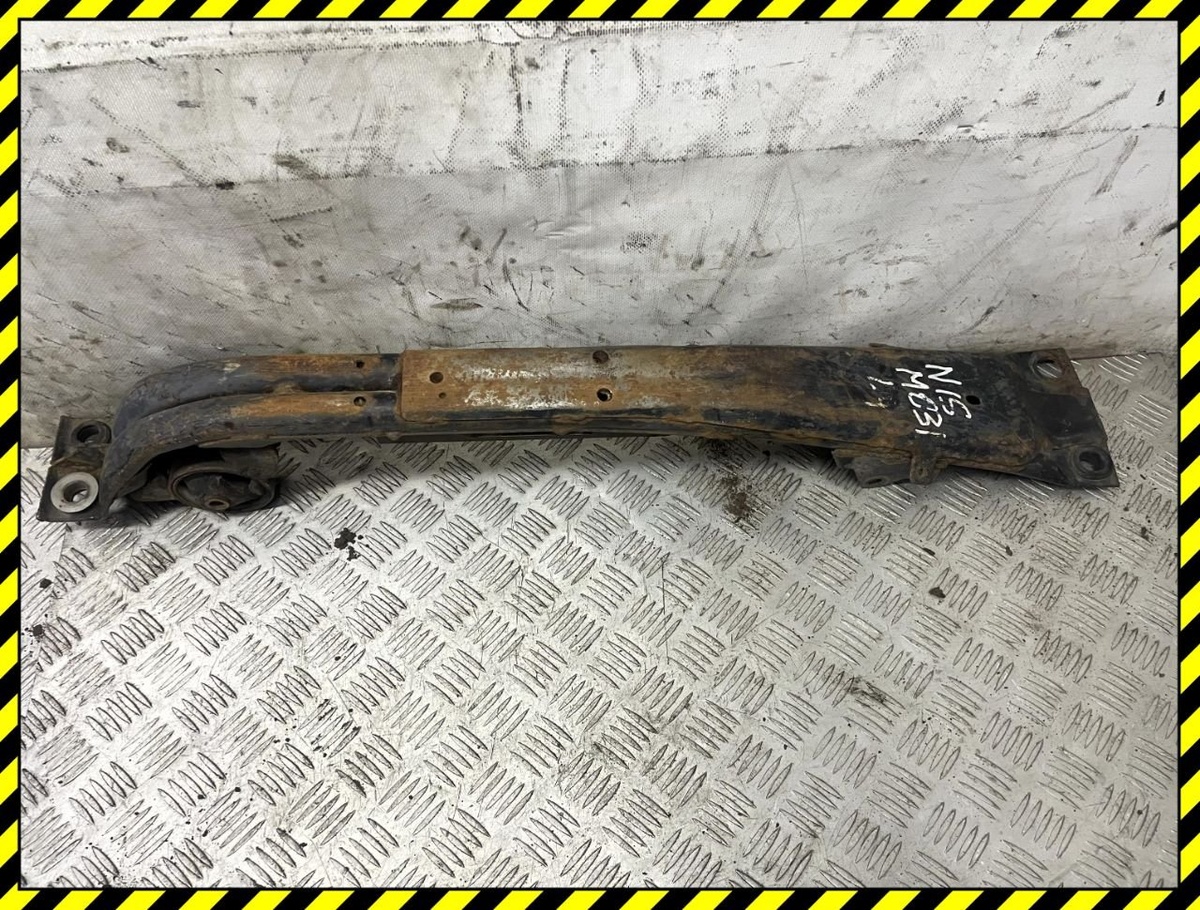 Балка под КПП к Nissan Almera 1996