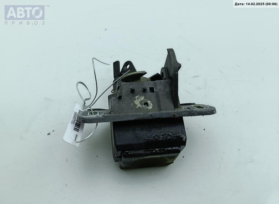 Кнопка  к Opel Astra 1997