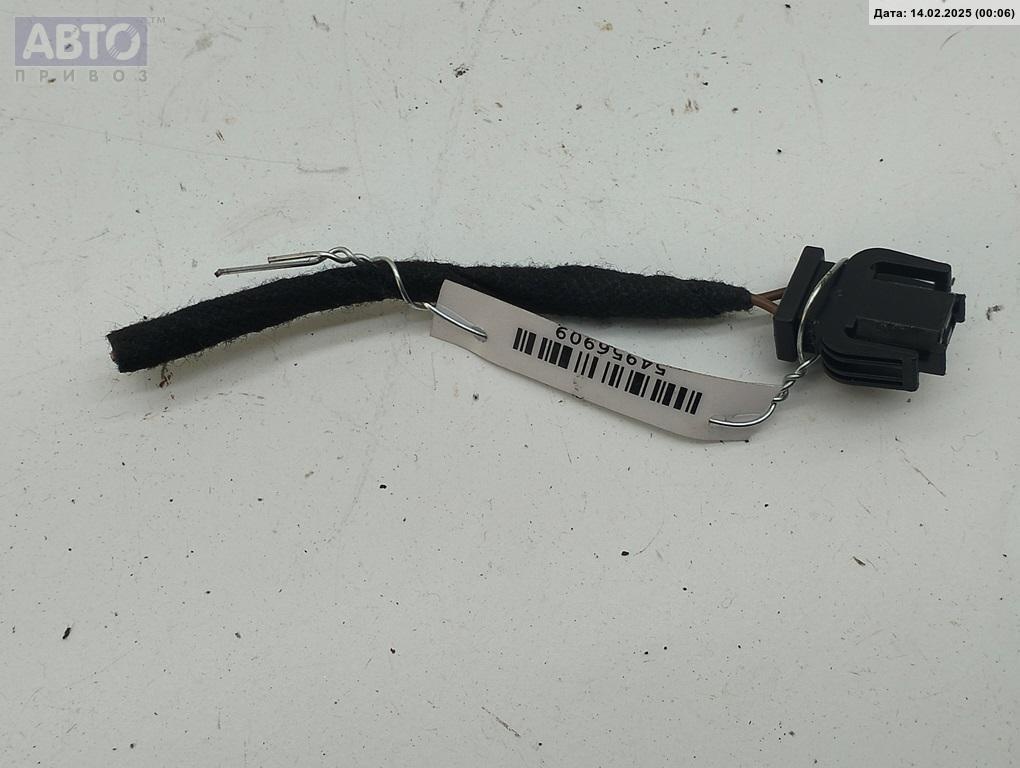 Разъем AUX / USB к Skoda Superb 2002