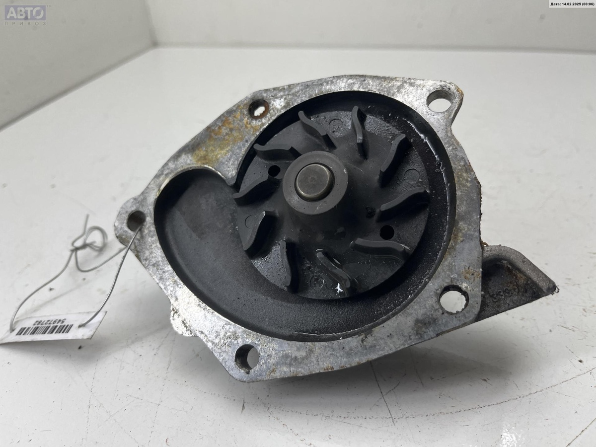 Помпа к Mitsubishi Carisma 2002