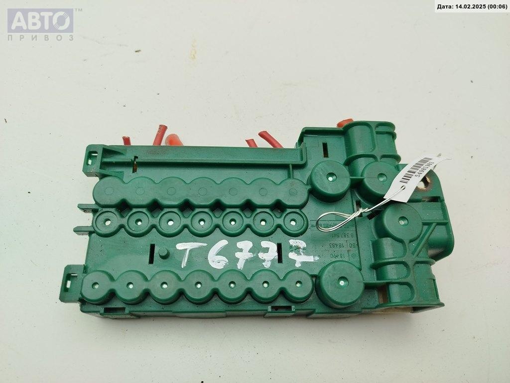 Короб предохранителей к BMW X5 2003