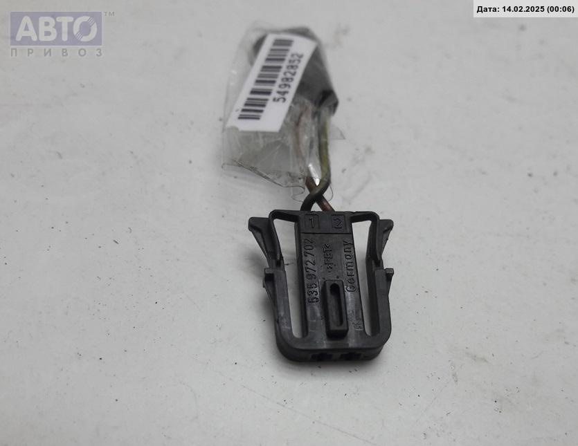 Разъем AUX / USB к Volkswagen Passat 2001